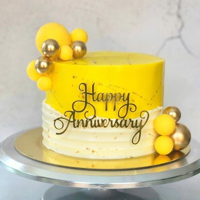 Golden Romance Cake