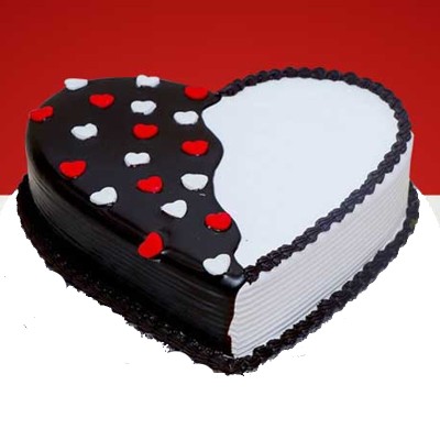 Black And White Heart Shaped Cake