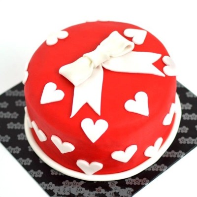 Red Love Mini Heart Cake