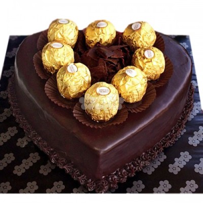 Ferrero with Chocolate Melt toping Cake