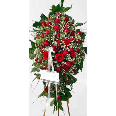Red Roses Wreath Red Roses Wreath
